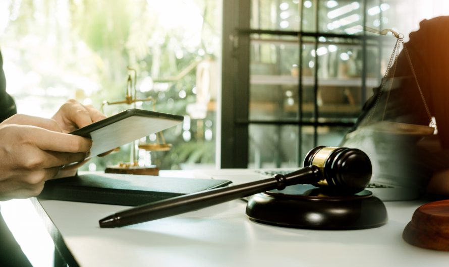 Remote Online Notarization vs E-Notarization: What’s the Difference?